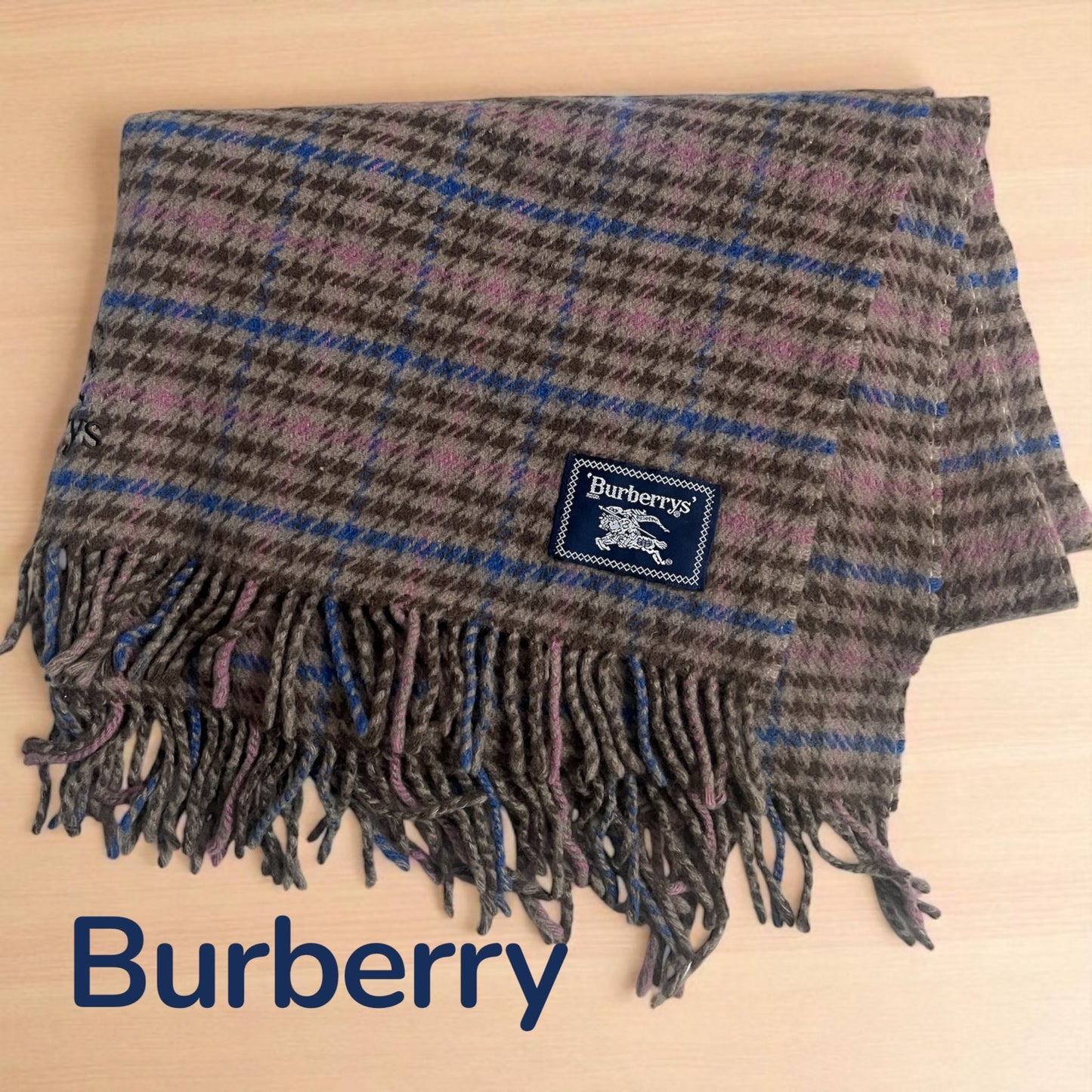 ผ้าพันคอ BURBERRY